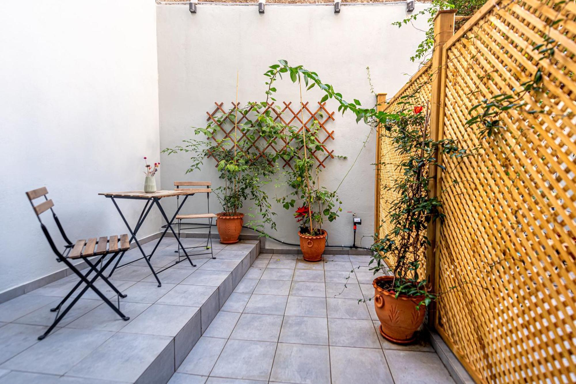 Апартаменты Phaedrus Living: The Nine Muses Erato Афины Экстерьер фото